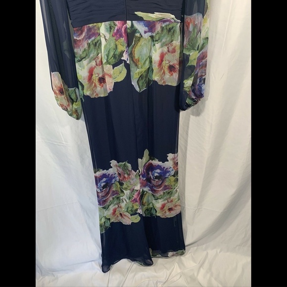 NEW $249‎ Adrianna Papell Long Sleeve Floral Print Chiffon Gown [ SZ 4 ] - Picture 10 of 12
